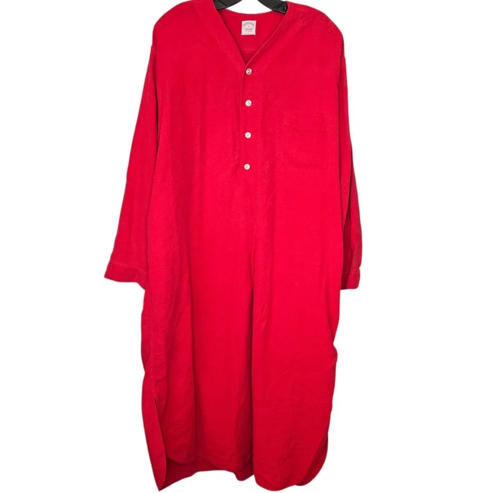 Brooks Brothers Red Cotton Flannel Night Shirt Size Large Made In USA Oversized